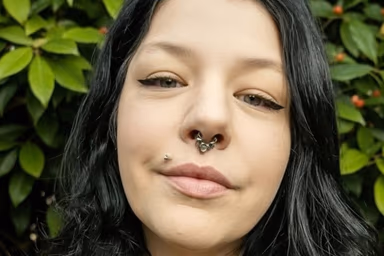 Evanora Flores