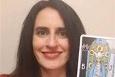 Ruby Red Tarot Readings